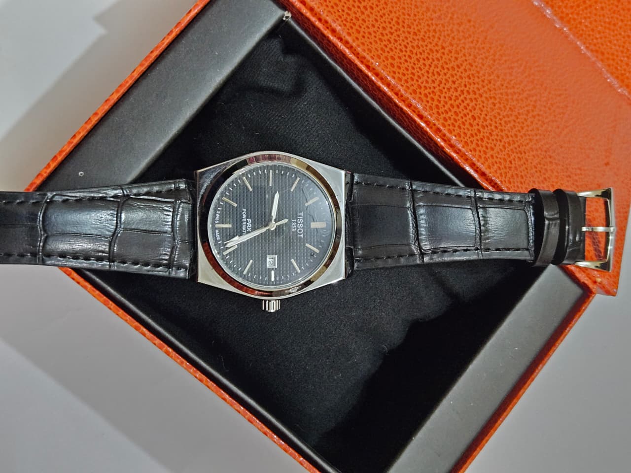 Tomi - Leather Strap